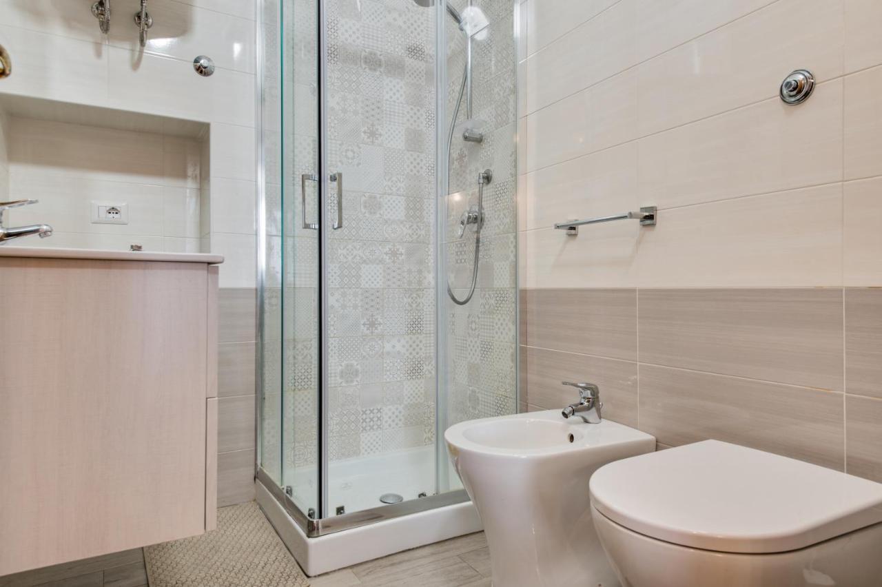 Spaccanapoli - Fully Equipped Studio Bagian luar foto